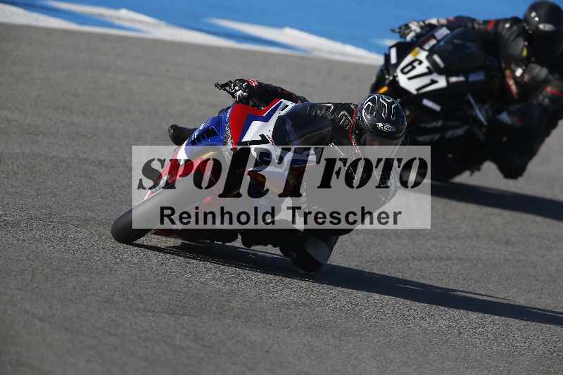 /Archiv-2024/02 29.01.-02.02.2024 Moto Center Thun Jerez/Gruppe rot-red/73